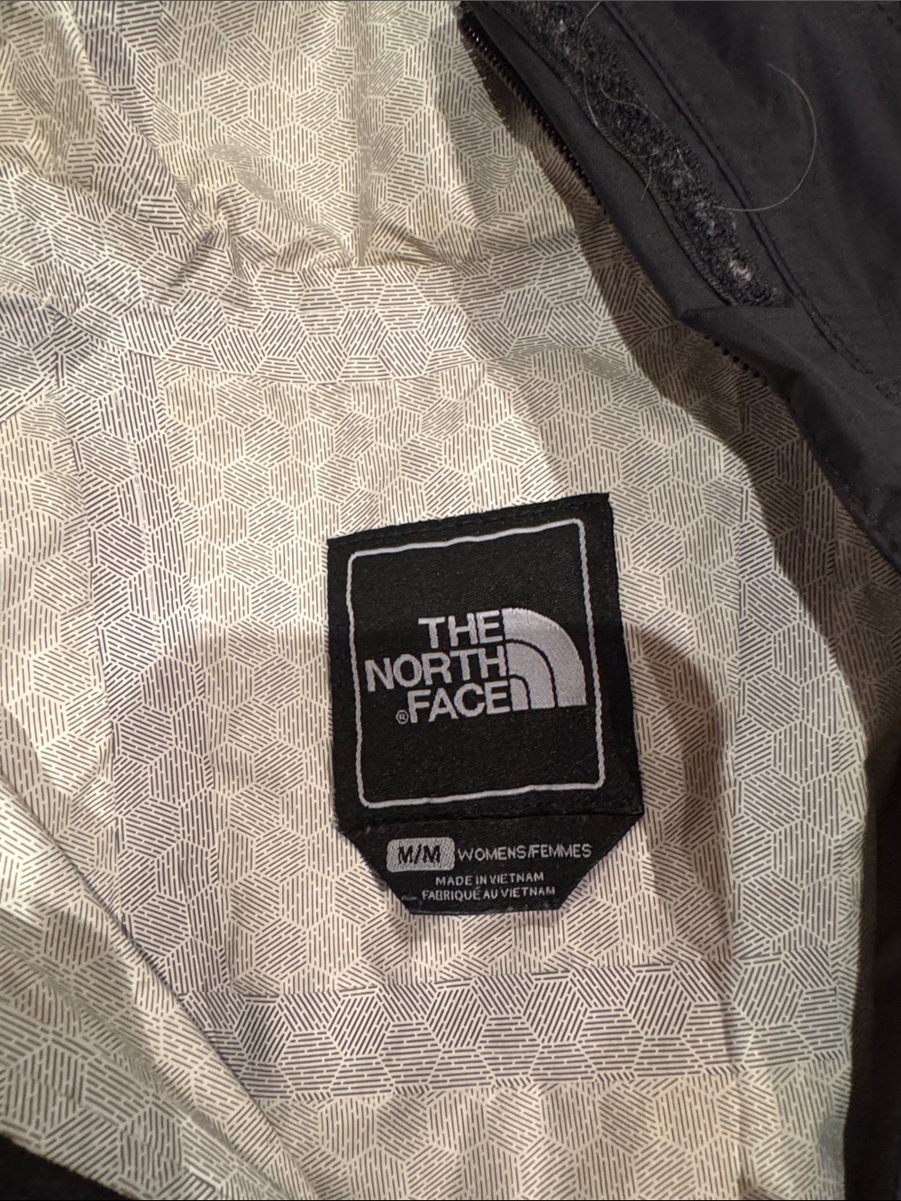 The North Face Black Hooded Jacket - Picture 6 of 7